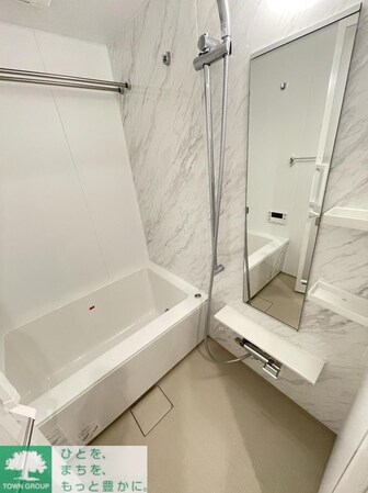 ザ・パークハビオSOHO代々木公園の物件内観写真